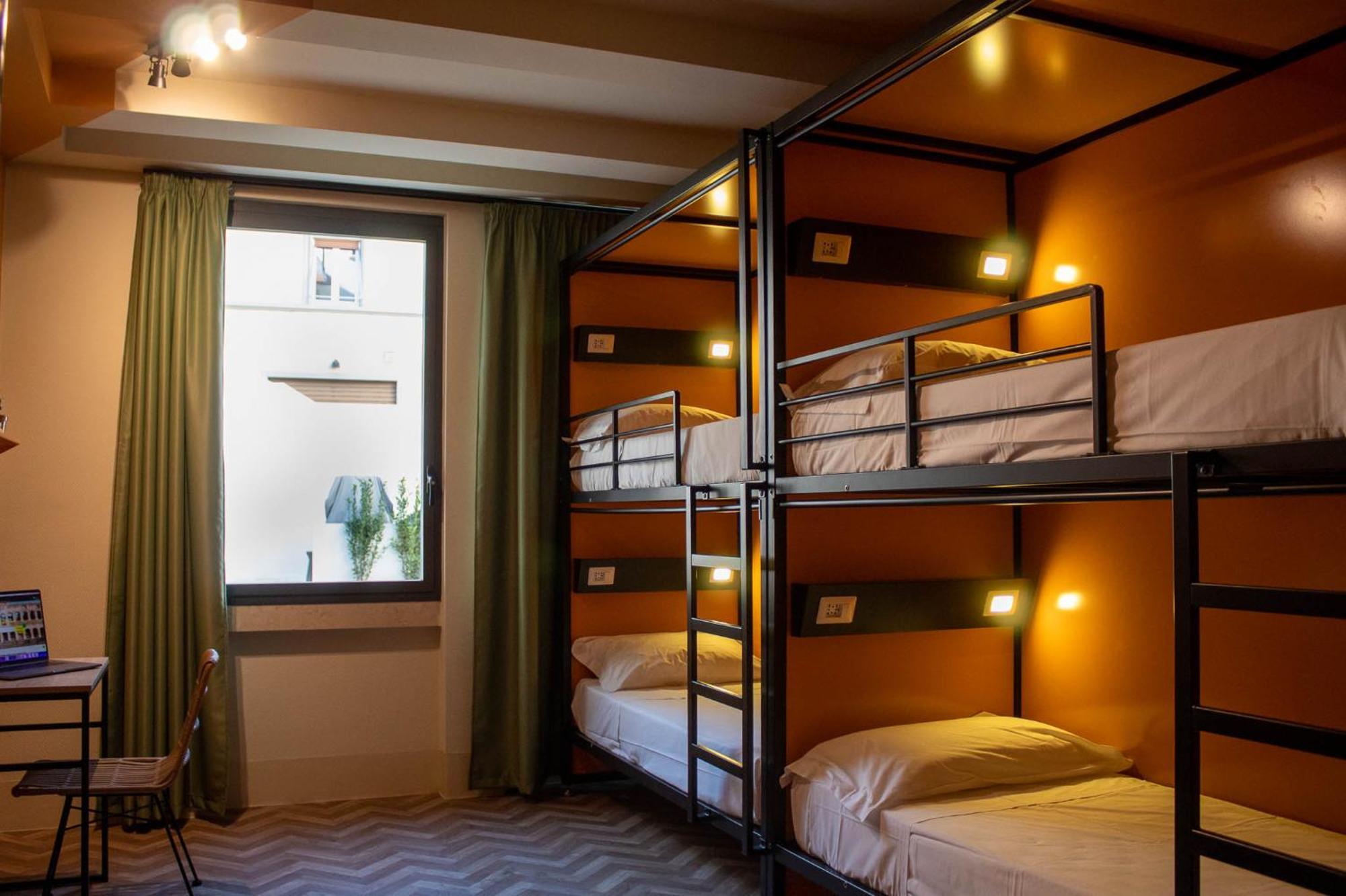 Bed 4-Bed Female Dormitory Room